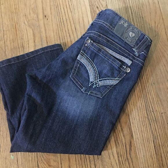 JoLt  capris - Picture 1 of 6